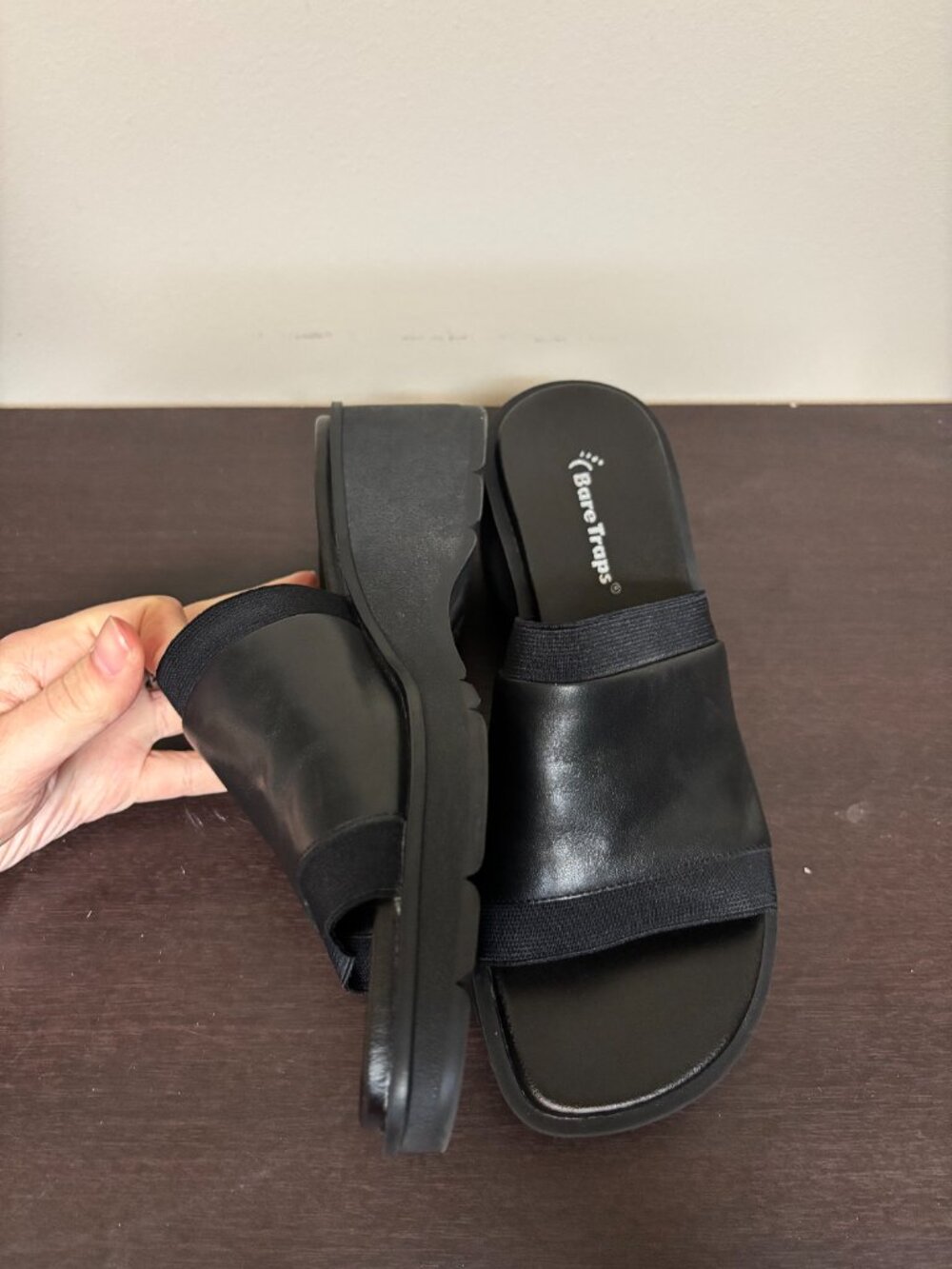 Bare Traps Angel Leather Y2k Black Slide Sandals Platform Comfort Size 7 - Picture 4 of 7